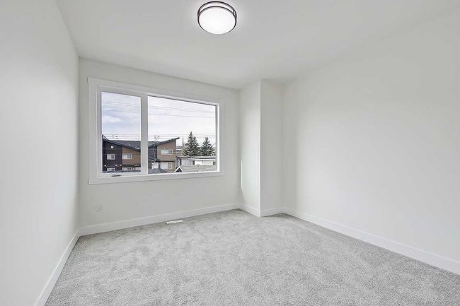 4627 72 Street Nw, Home with 4 bedrooms, 3 bathrooms and 2 parking in Calgary AB | Image 31
