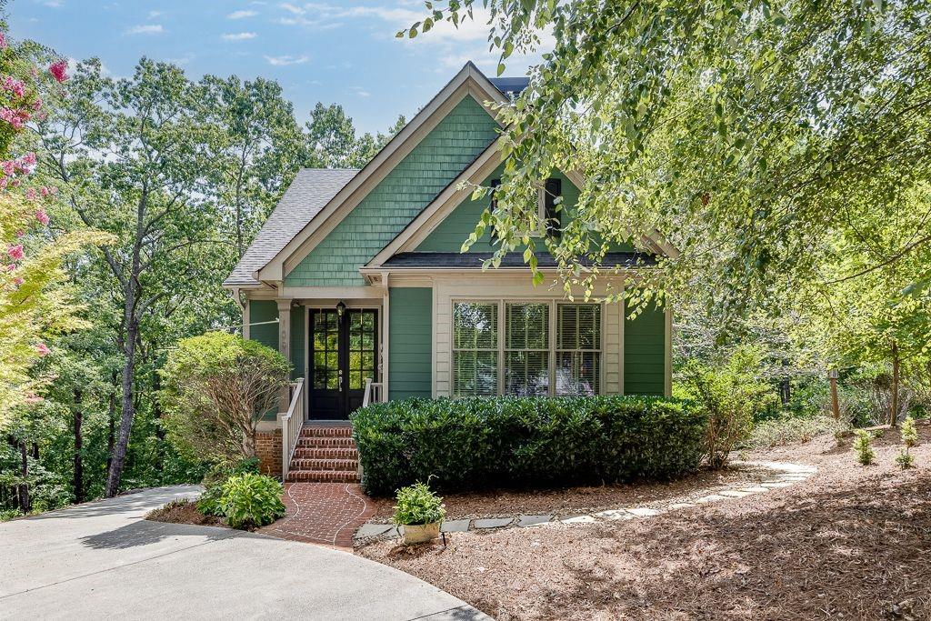 Huron Ct, Waleska, GA 30183