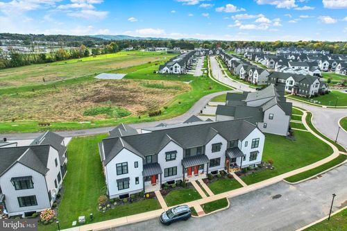 210 Stickley Dr, MECHANICSBURG, PA, 17055-4449 | Card Image