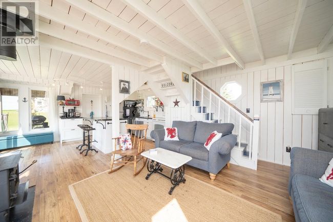 10 Jenkins Robertson Rd, Home with 2 bedrooms, 2 bathrooms and null parking in Red Point PE | Image 16