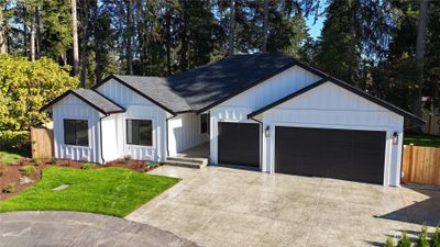 7402 Turquoise Court Sw, House other with 3 bedrooms, 2 bathrooms and 3 parking in Lakewood WA | Image 1