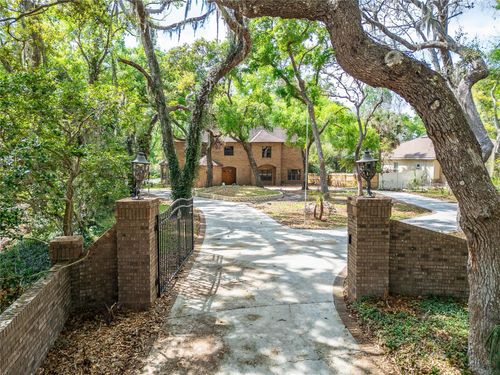 902 River Rapids Ave, Brandon, FL, 33511-8080 | Card Image