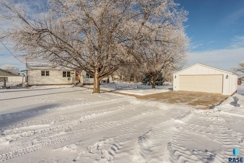 112 E Plum St Street, Freeman, SD, 57029 | Card Image