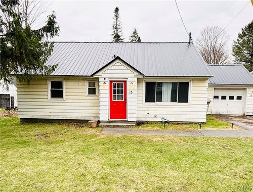 13 Cedar St, Morrisville, NY, 13408-2601 | Card Image