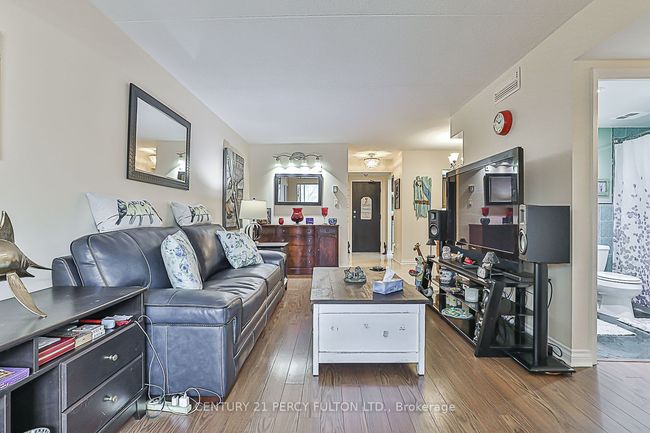203 - 249 Major Mackenzie Dr E, Condo with 3 bedrooms, 1 bathrooms and 1 parking in Richmond Hill ON | Image 14
