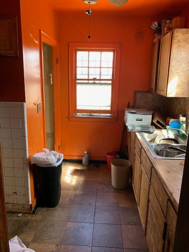 2321 Concord St, House other with 3 bedrooms, 2 bathrooms and null parking in Flint MI | Image 8