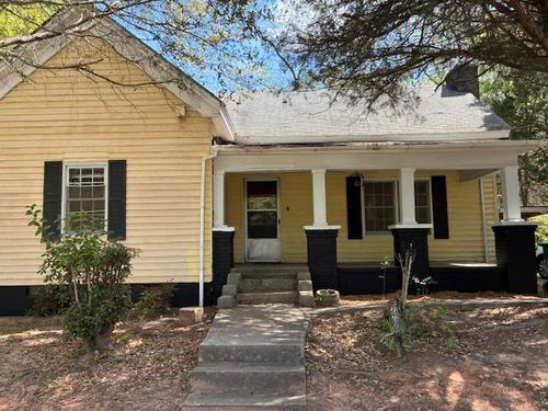 220 N Main St Sw, Milledgeville, GA, 31061-3855 | Card Image