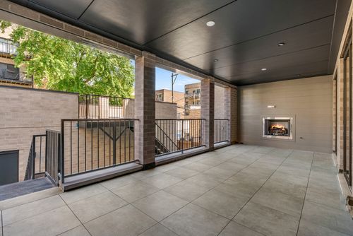 1-822 W Aldine Avenue, Chicago, IL, 60657 | Card Image