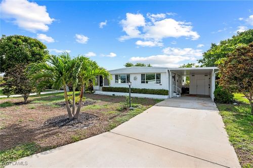 40 Le Mans Dr, NAPLES, FL, 34112-9126 | Card Image