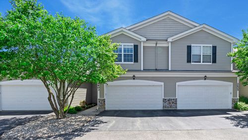 2603 Kendall Xing, Johnsburg, IL, 60051-8520 | Card Image