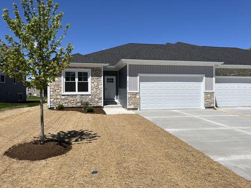 970 Meadow Ln, Marengo, IL, 60152-3509 | Card Image