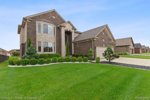 56742 Clearstone Dr, Macomb, MI, 48042-6254 | Card Image