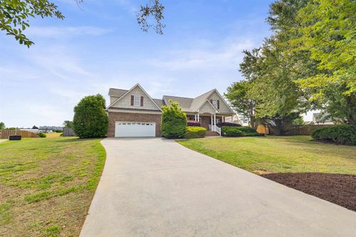 1017 Corie Crest Dr, Boiling Springs, SC, 29316-5880 | Card Image