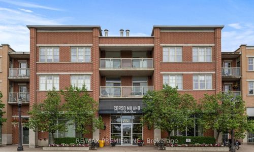 209-10211 Keele St, Maple, ON, L6A4R7 | Card Image