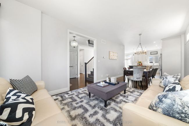 64 Crews Cres, House other with 4 bedrooms, 4 bathrooms and 4 parking in Trenton ON | Image 9