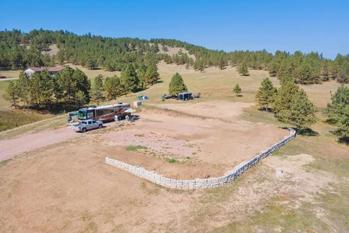 25490 Eagles Nest Dr, Fairburn, SD, 57738-8500 | Card Image