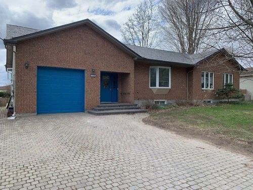 136 Charlotte St, Merrickville, ON, K0G1N0 | Card Image