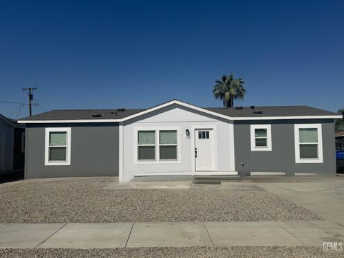 21 Northrup St, Bakersfield, CA, 93307-1854 | Card Image