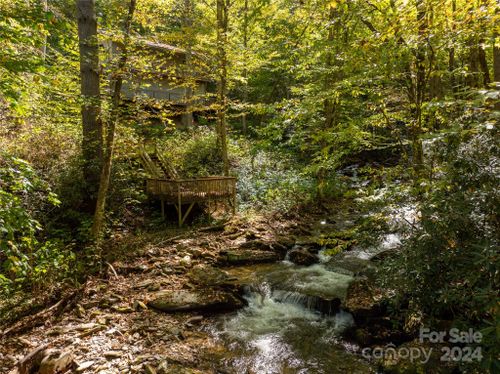 7711 Alarka Rd, Bryson City, NC, 28713-7691 | Card Image