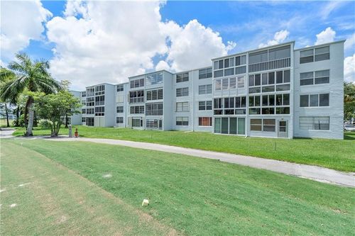 101-7684 Nw 18th St, Margate, FL, 33063-3111 | Card Image