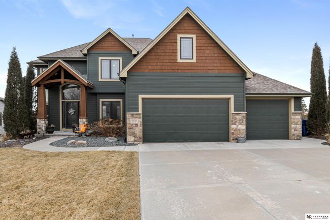 20029 Oak St, House other with 5 bedrooms, 4 bathrooms and 3 parking in Gretna NE | Image 14