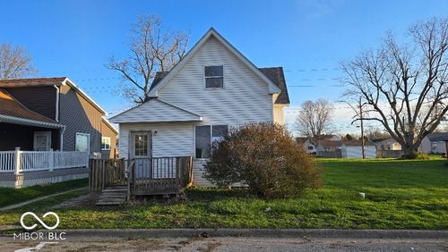 1914 S L St, Elwood, IN, 46036-2924 | Card Image