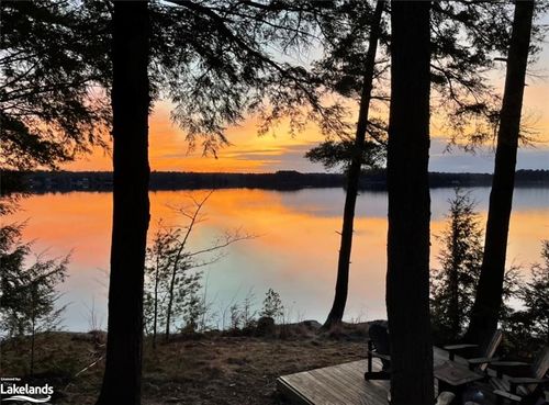 1025 Kilty Bay Rd, Muskoka, ON, P0C1H0 | Card Image