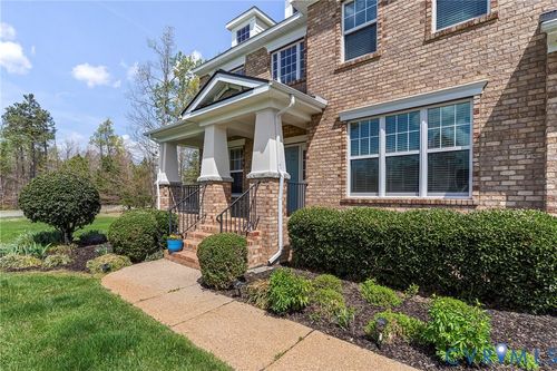 9118 Colonnade Cir, Ashland, VA, 23005-7463 | Card Image