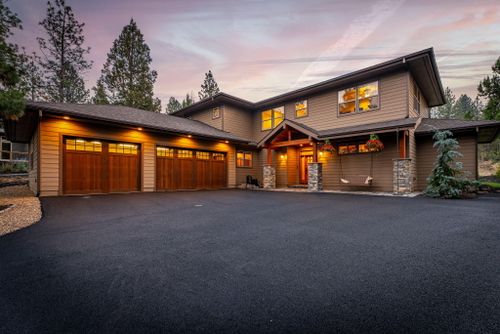 1823 Nw Remarkable Drive, Bend, OR, 97703 | Card Image