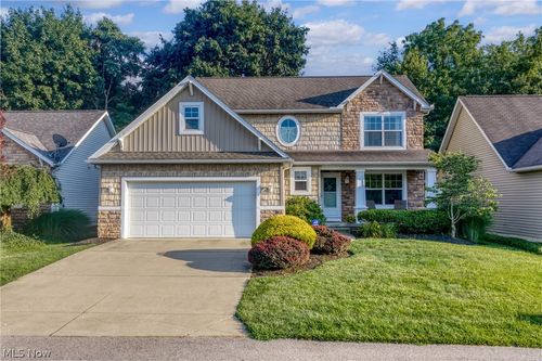 2550 Cedar Creek Ln, Akron, OH, 44312-1670 | Card Image