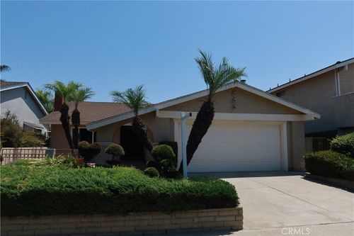 3550 Bluebell St, Seal Beach, CA, 90740-2815 | Card Image