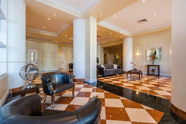 APT-906 - 17555 Atlantic Blvd, Condo with 2 bedrooms, 2 bathrooms and null parking in Sunny Isles Beach FL | Image 40