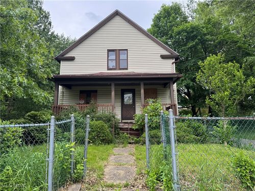 833 Sherman St, Akron, OH, 44311-2101 | Card Image