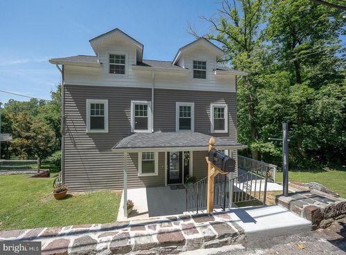 292 Balligomingo Rd, CONSHOHOCKEN, PA, 19428-2606 | Card Image