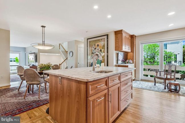 21 Chesapeake Lndg, Townhouse with 4 bedrooms, 4 bathrooms and null parking in Annapolis MD | Image 16