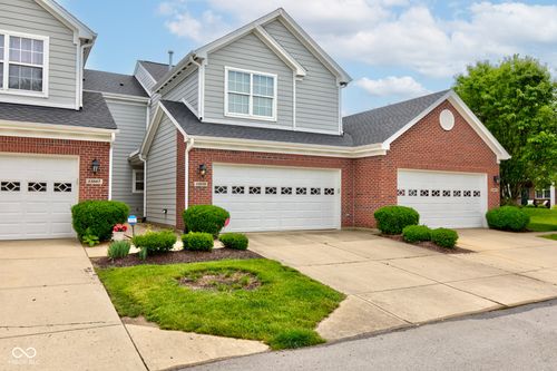 13879 Meadow Grass Way, Fishers, IN, 46038-8219 | Card Image