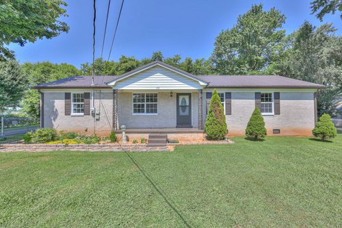 218 Peachtree St, Unionville, TN, 37180-4910 | Card Image