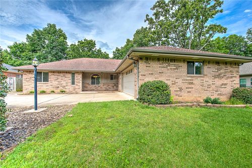 7 Shanklin Drive, Bella Vista, AR, 72715 | Card Image