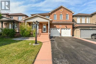 30 Fairhill Ave, House other with 7 bedrooms, 5 bathrooms and 6 parking in Brampton ON | Image 1