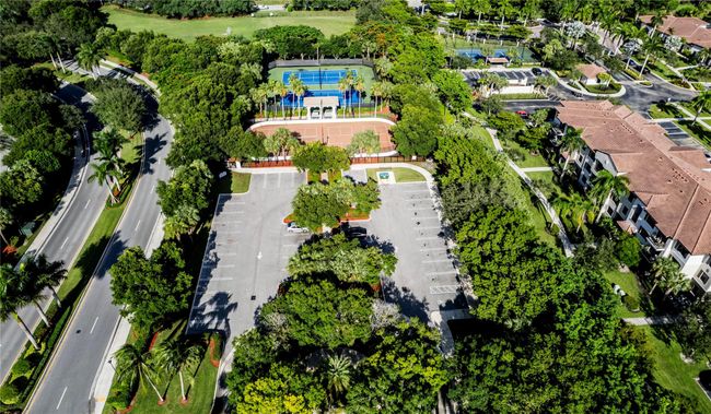 262 Kensington Way, House other with 3 bedrooms, 2 bathrooms and null parking in Royal Palm Beach FL | Image 37