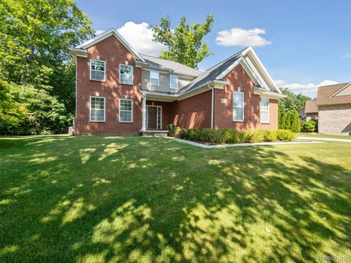 170 W Reed Lake Ct, Commerce Twp, MI, 48390-1289 | Card Image