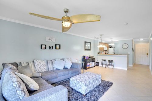 902-4855 Via Palm Lakes, West Palm Beach, FL, 33417 | Card Image