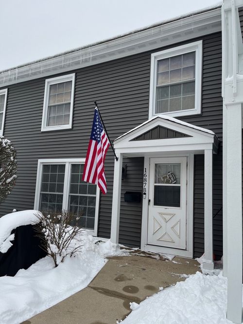 apt-b-1687 Williamsburg Ct, Wheaton, IL, 60189-8277 | Card Image