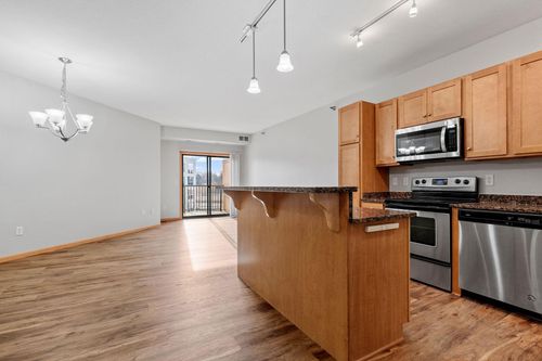 apt-504-1155 Ford Rd, Saint Louis Park, MN, 55426-1149 | Card Image