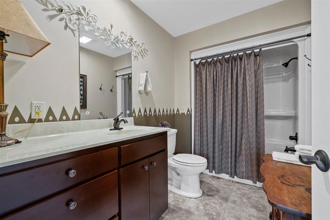 2037 Middle Bridge Rd, House other with 4 bedrooms, 5 bathrooms and null parking in Bowling Green KY | Image 48