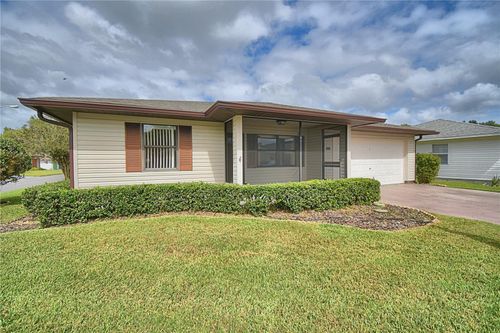 4828 Squire Hollow Dr, LAKELAND, FL, 33811-2928 | Card Image