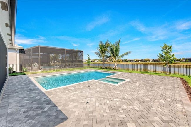 12243 Lotus Ave, House other with 3 bedrooms, 3 bathrooms and 2 parking in NAPLES FL | Image 36