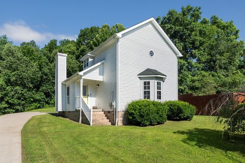 131 Sanders Dr, Brush Creek, TN, 38547-4649 | Card Image