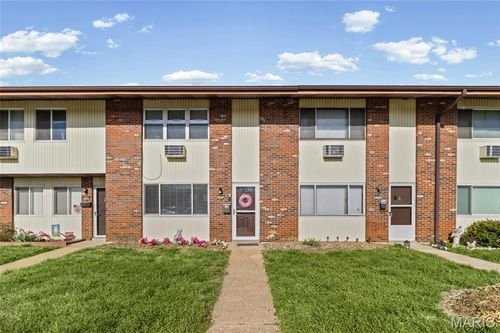 7451 Hazelcrest Drive, Hazelwood, MO, 63042 | Card Image