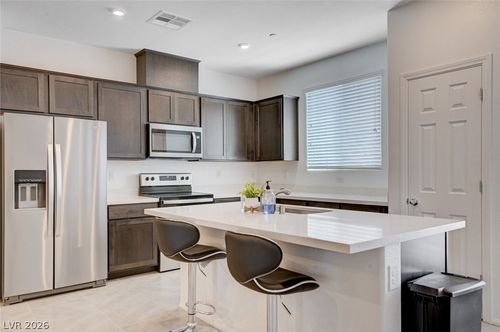6515 Taffrail Ave, Las Vegas, NV, 89118-1918 | Card Image
